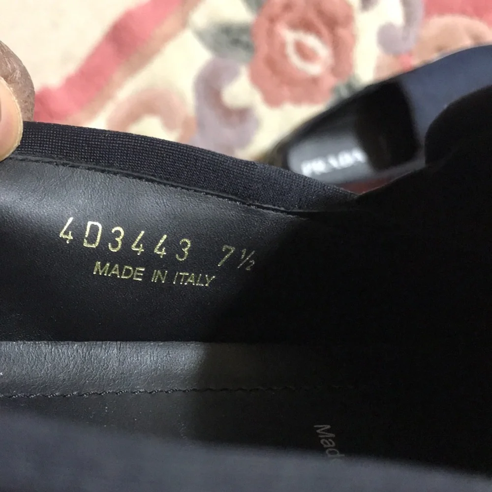 Prada navy blue/black nylon/leather slip on. EUC - Picture 9 of 9